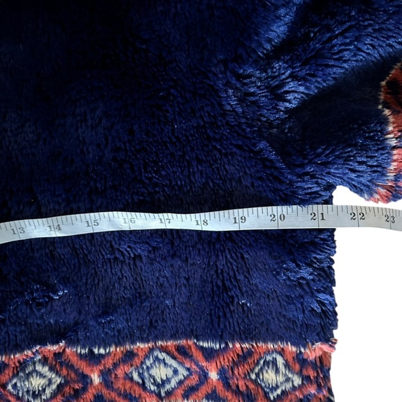 Vintage Northern Lifestyles Canada Fuzzy Reindeer Zip Front Hoody Jacket XS - Picture 16 of 16